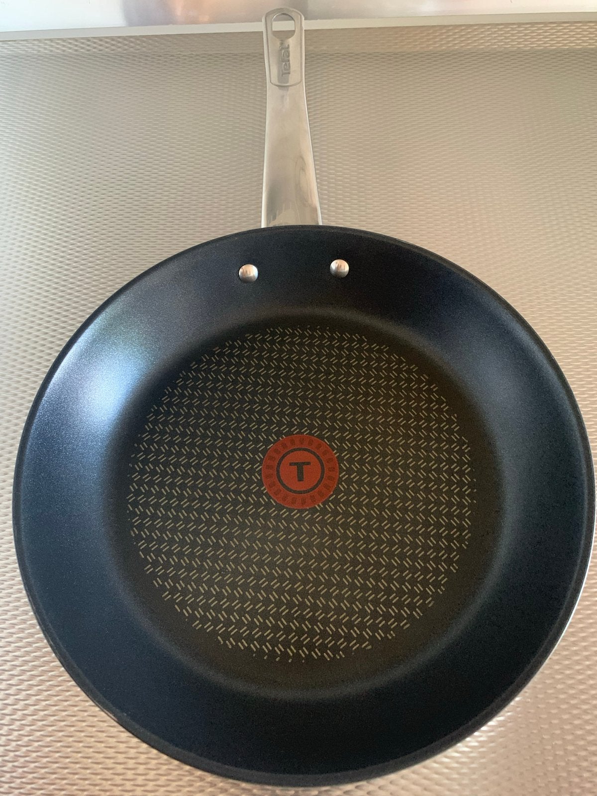 Tefal Koekenpan 28cm - Geschikt voor Inductie, Koekenpan, Antiaanbaklaag, Aluminium, Ophalen of Verzenden