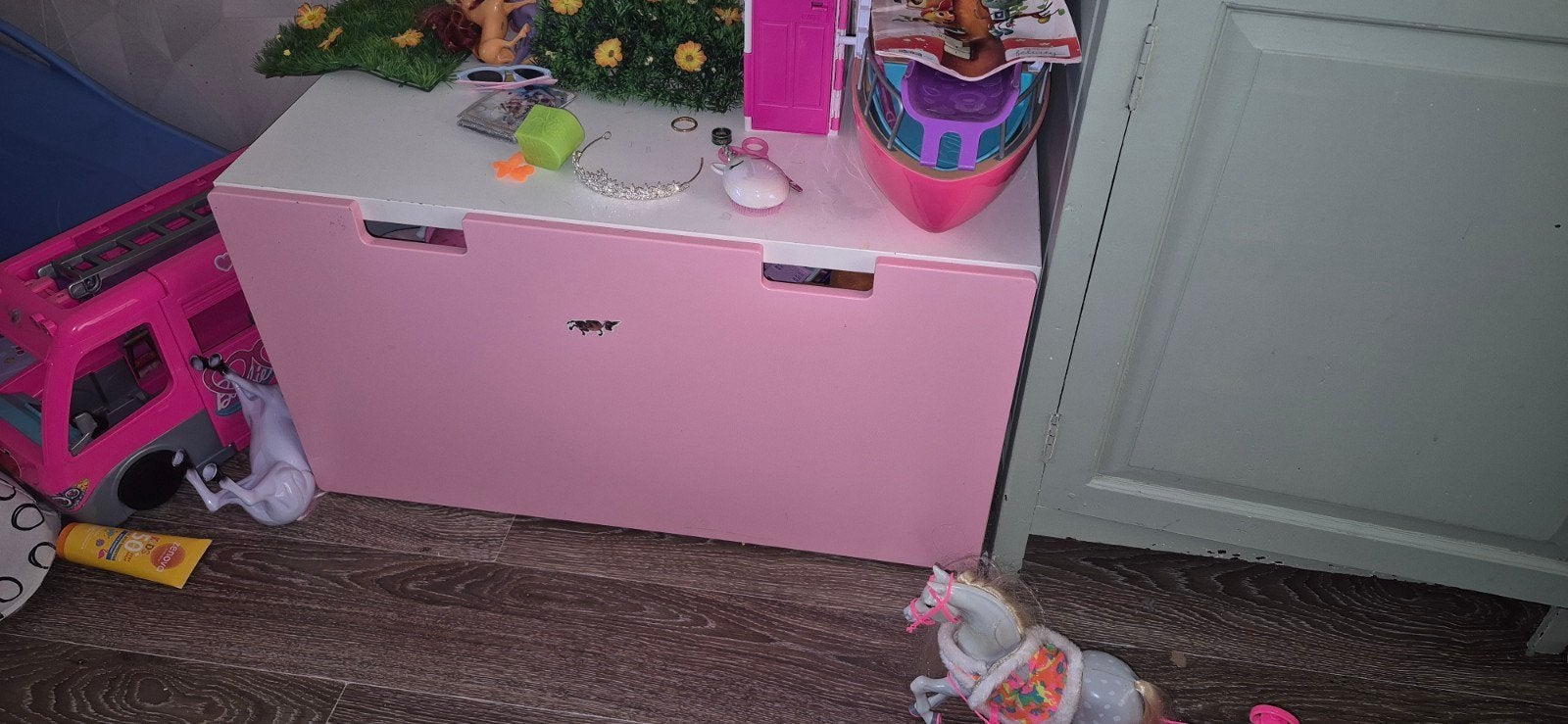Ikea kast roze, Ophalen, Gebruikt