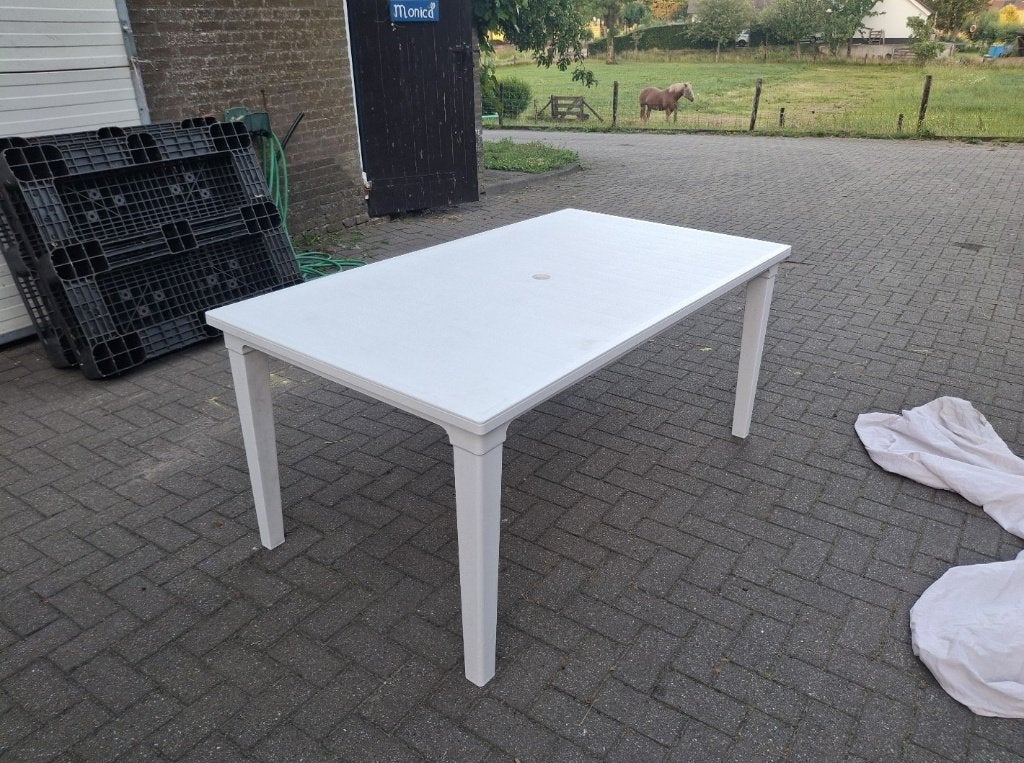 FUTURA tuintafel, Ophalen, Nieuw, Rechthoekig, Plastic
