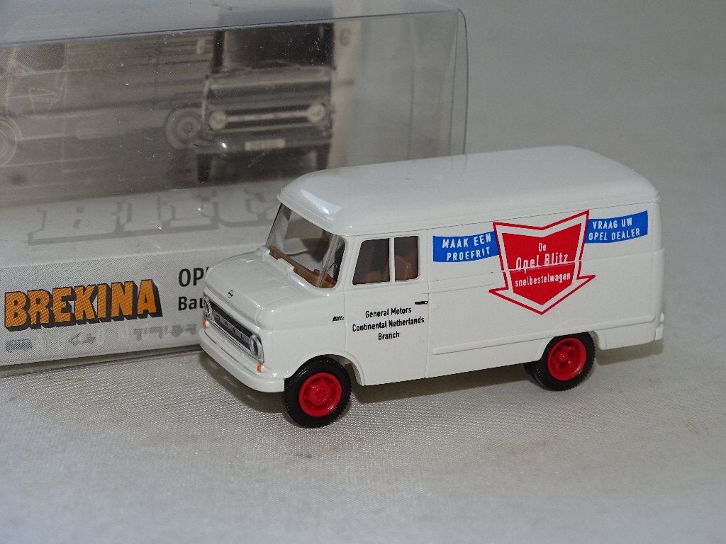 1/87 Brekina Opel Blitz  General Motors, Ophalen of Verzenden, Nieuw, Bus of Vrachtwagen, Brekina