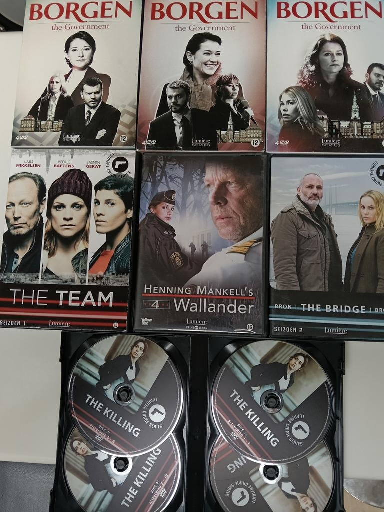30 dvds Top Scandinavië politie serie/Wallander/The bridge, Cd's en Dvd's, Dvd's | Tv en Series, Alle leeftijden, Ophalen of Verzenden