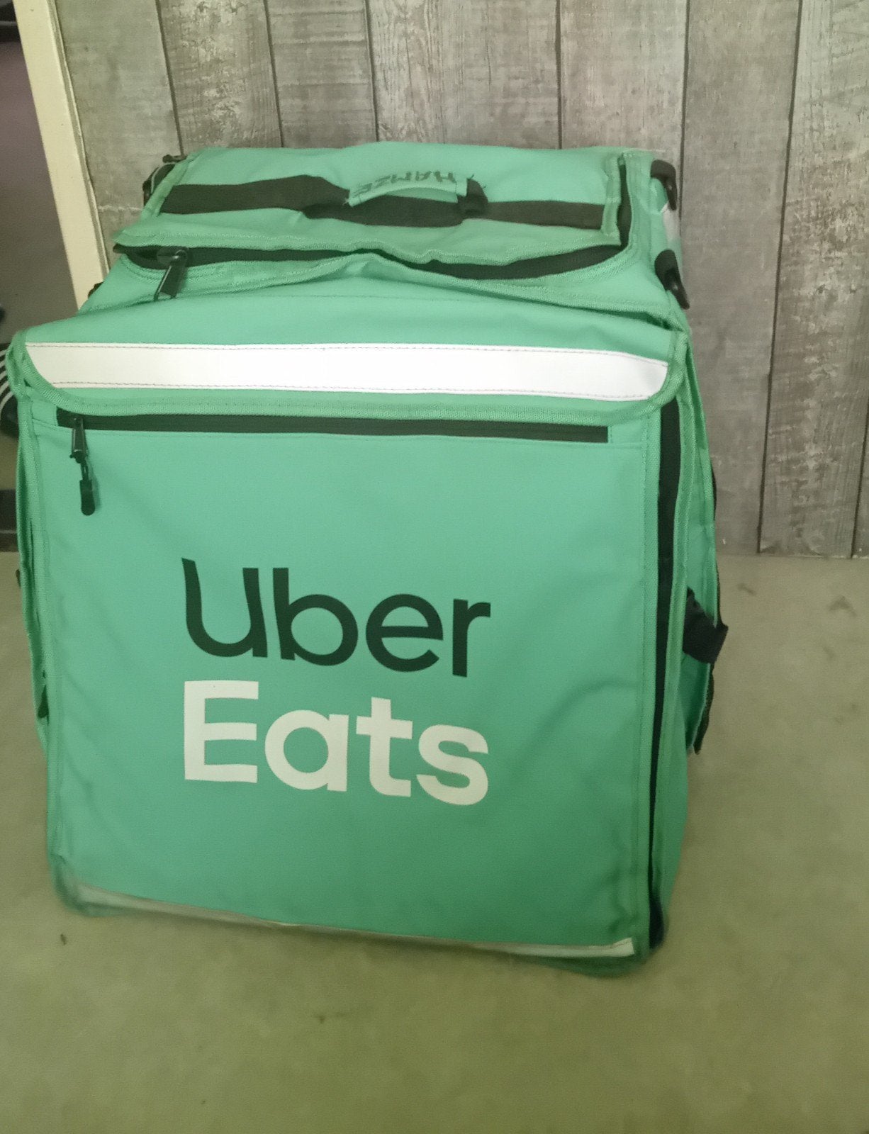 Uber Eats bezorgtas - Zo goed als nieuw, 40 cm of meer, Zo goed als nieuw, Waterdicht, Ophalen