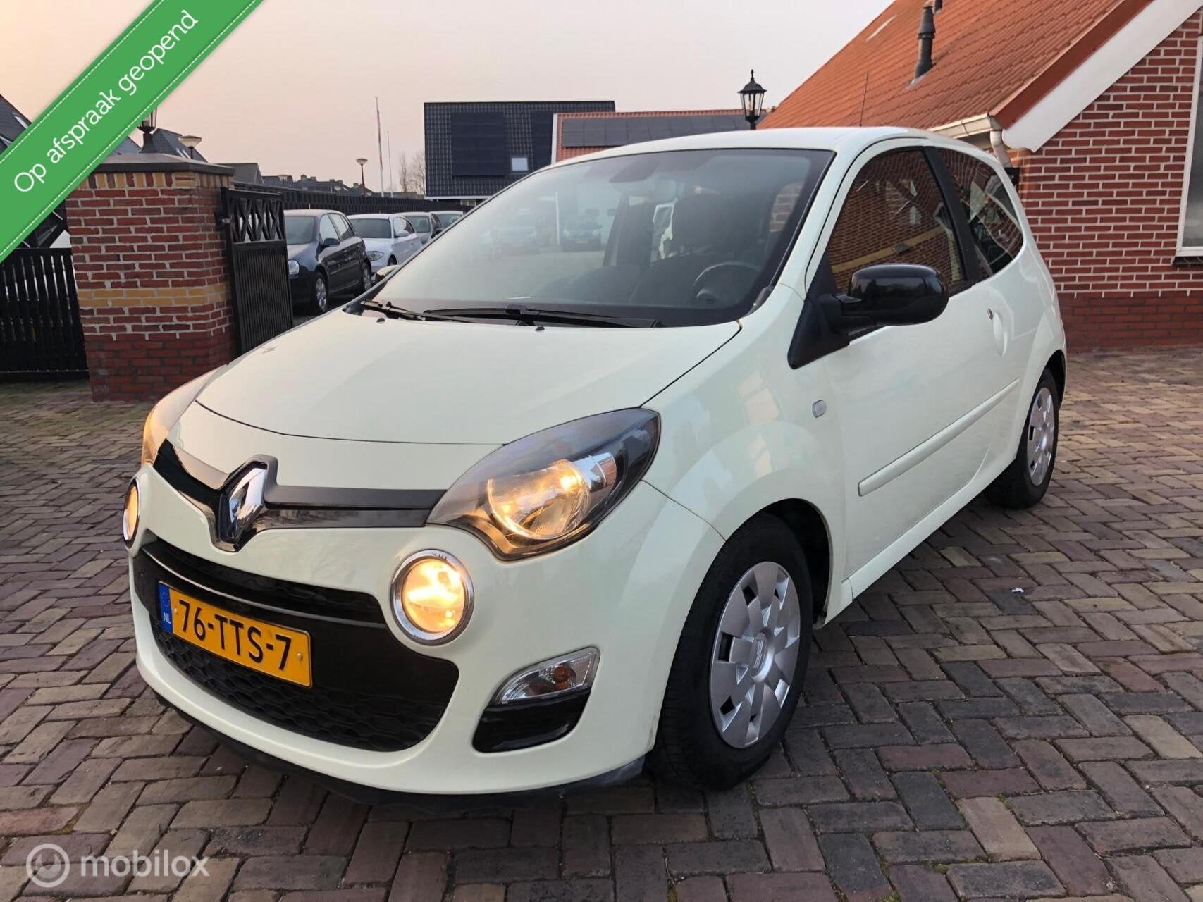 Renault Twingo 1.2 16V Nieuwe APK!, Twingo, Gebruikt, 4 cilinders, 4 stoelen