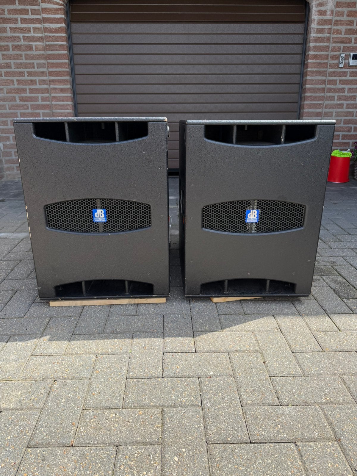 DB Technologies SUB 18 D actieve subwoofer, Ophalen, Subwoofer, Overige merken