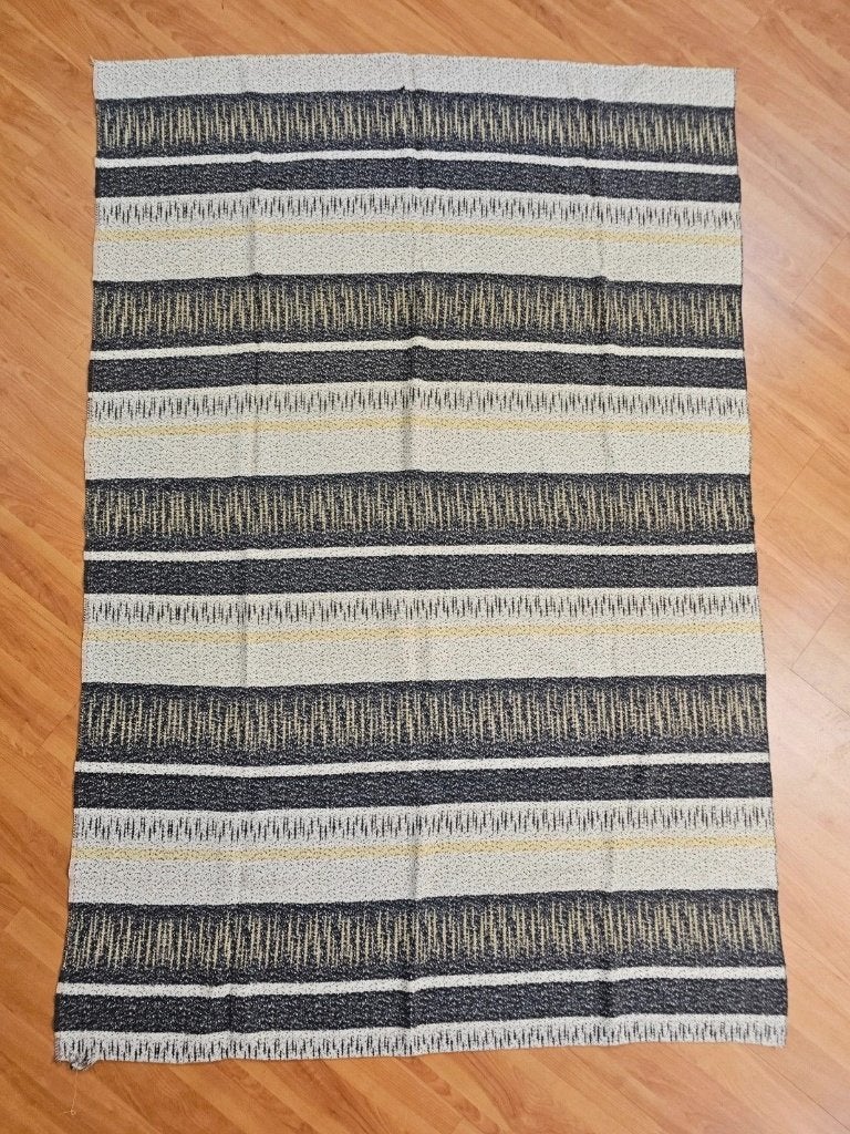 Grote geruite plaid woondeken streepdessin 185/125