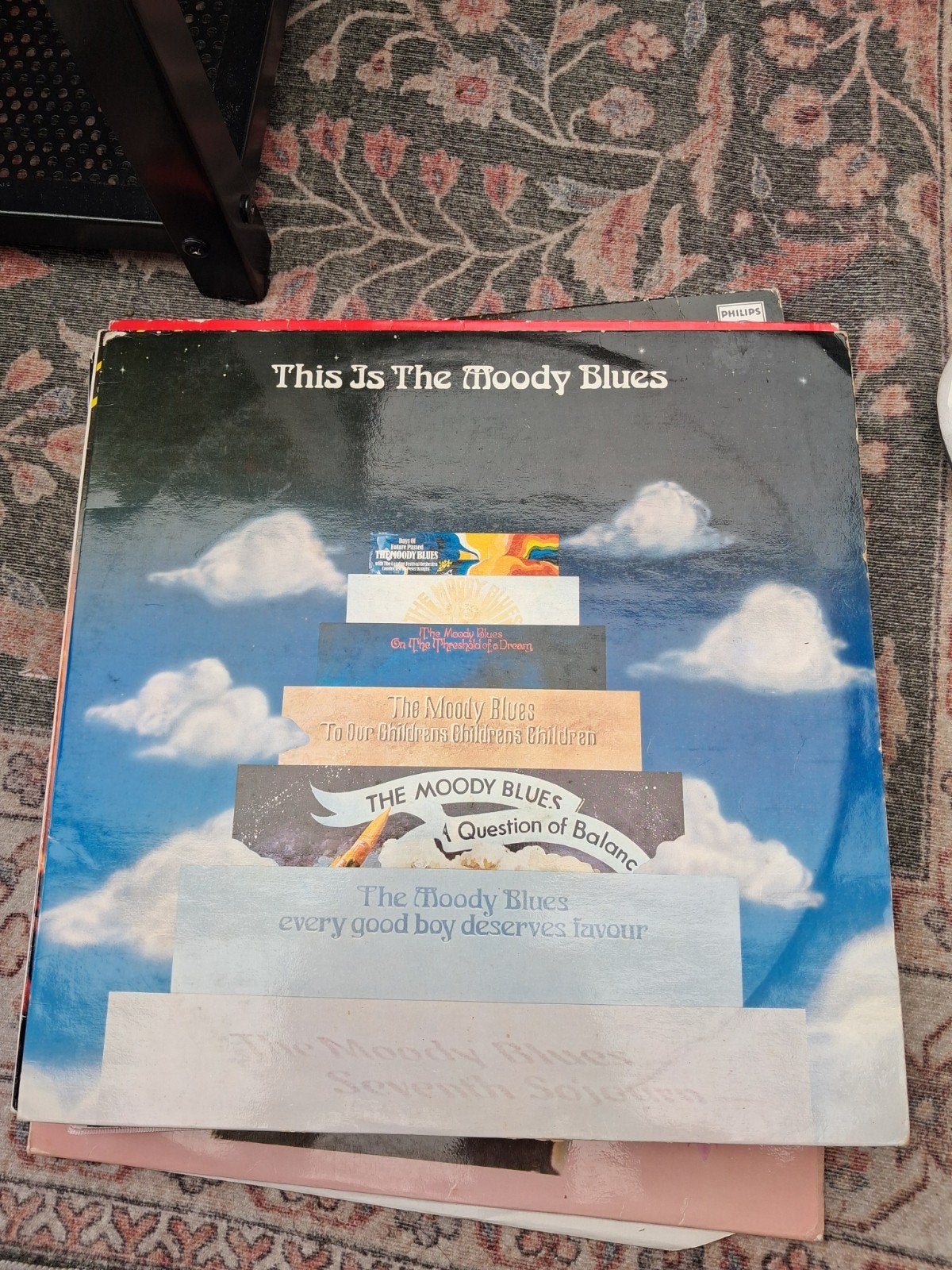 The Moody Blues - This Is The Moody Blues (Dubbel-LP), Rock, Gebruikt, Complilatie, Ophalen of Verzenden