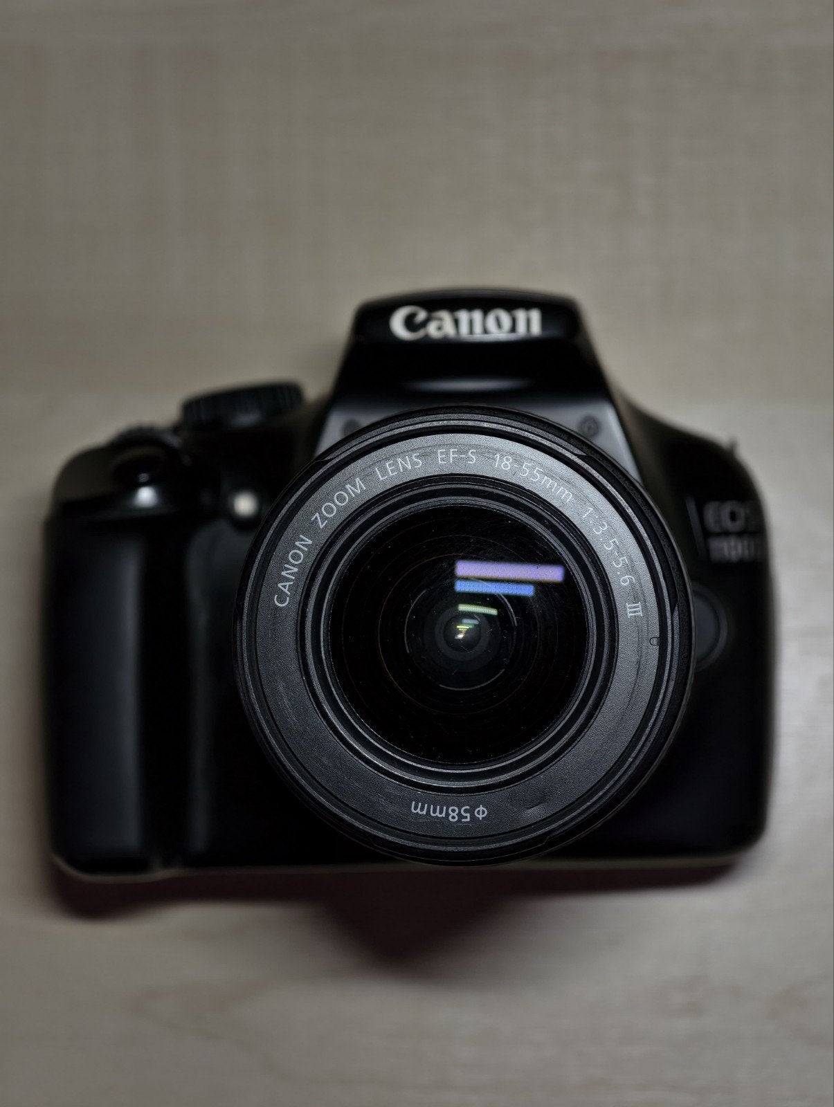 Canon EOS 1100D + EF-S 18-55mm Lens + Tas + SD-kaart & Lader, Ophalen of Verzenden, Zo goed als nieuw, Canon, Minder dan 4 keer