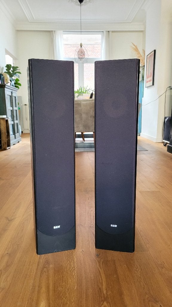 B&W P5 Speakers, Ophalen, Gebruikt, Inclusief kabels, Speakerset