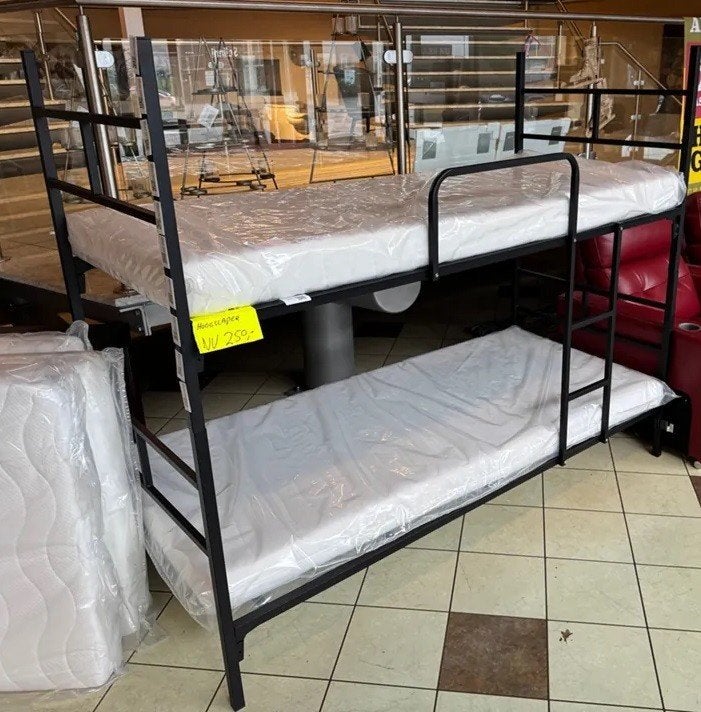 Stevige stapelbedden nieuw uitverkoop, Huis en Inrichting, Slaapkamer | Stapelbedden en Hoogslapers, 90 cm, 160 tot 180 cm, Ophalen of Verzenden