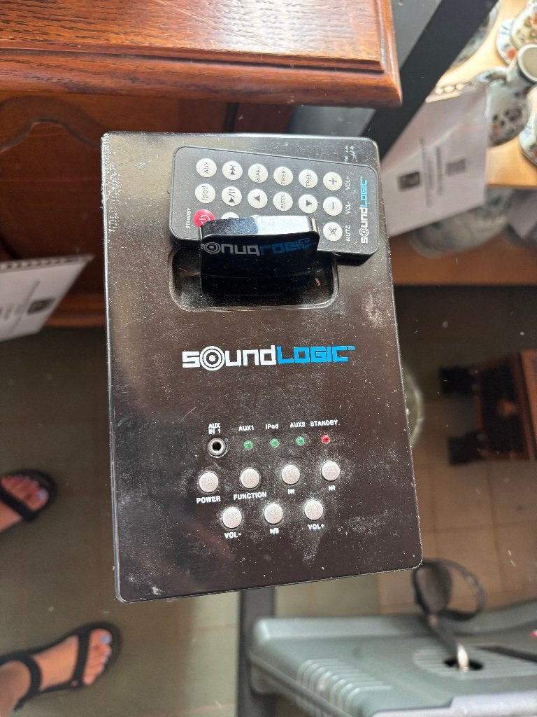 Sound Logic iTower Speaker iPod Dock AUX Zwart  CS27201, Audio, Tv en Foto, Luidsprekers, Gebruikt, Overige typen, Minder dan 60 watt