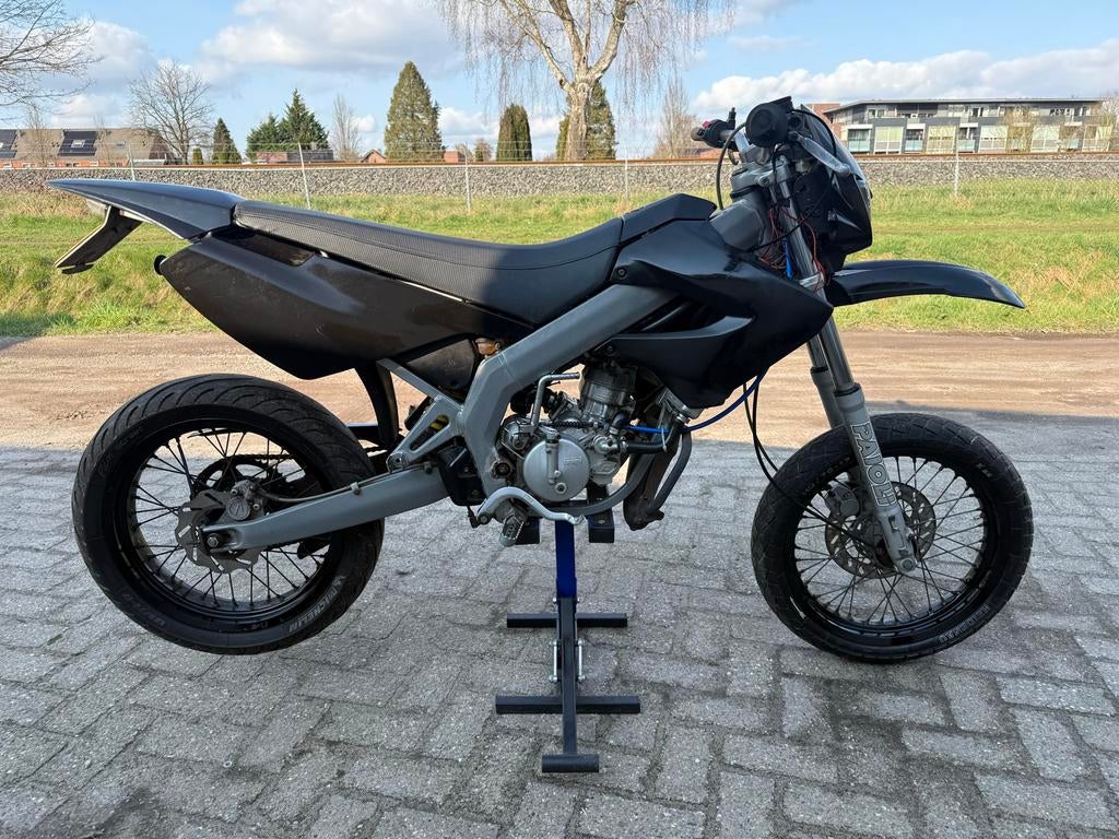 Derbi Xtreme - Goedlopend, met kenteken en zonder WOK, 6 versnellingen, Gebruikt, Derbi, Maximaal 45 km/u