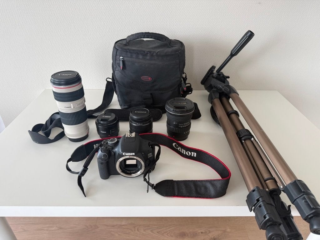 Canon EOS 600D cameraset + 4 lenzen, statief en tas, Audio, Tv en Foto, Fotocamera's Digitaal, Gebruikt, Spiegelreflex, Canon