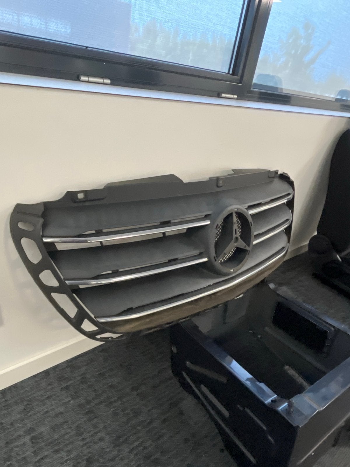 Mercedes Sprinter Grill 907/910 Model, Ophalen, Gebruikt, Voor, Mercedes-Benz