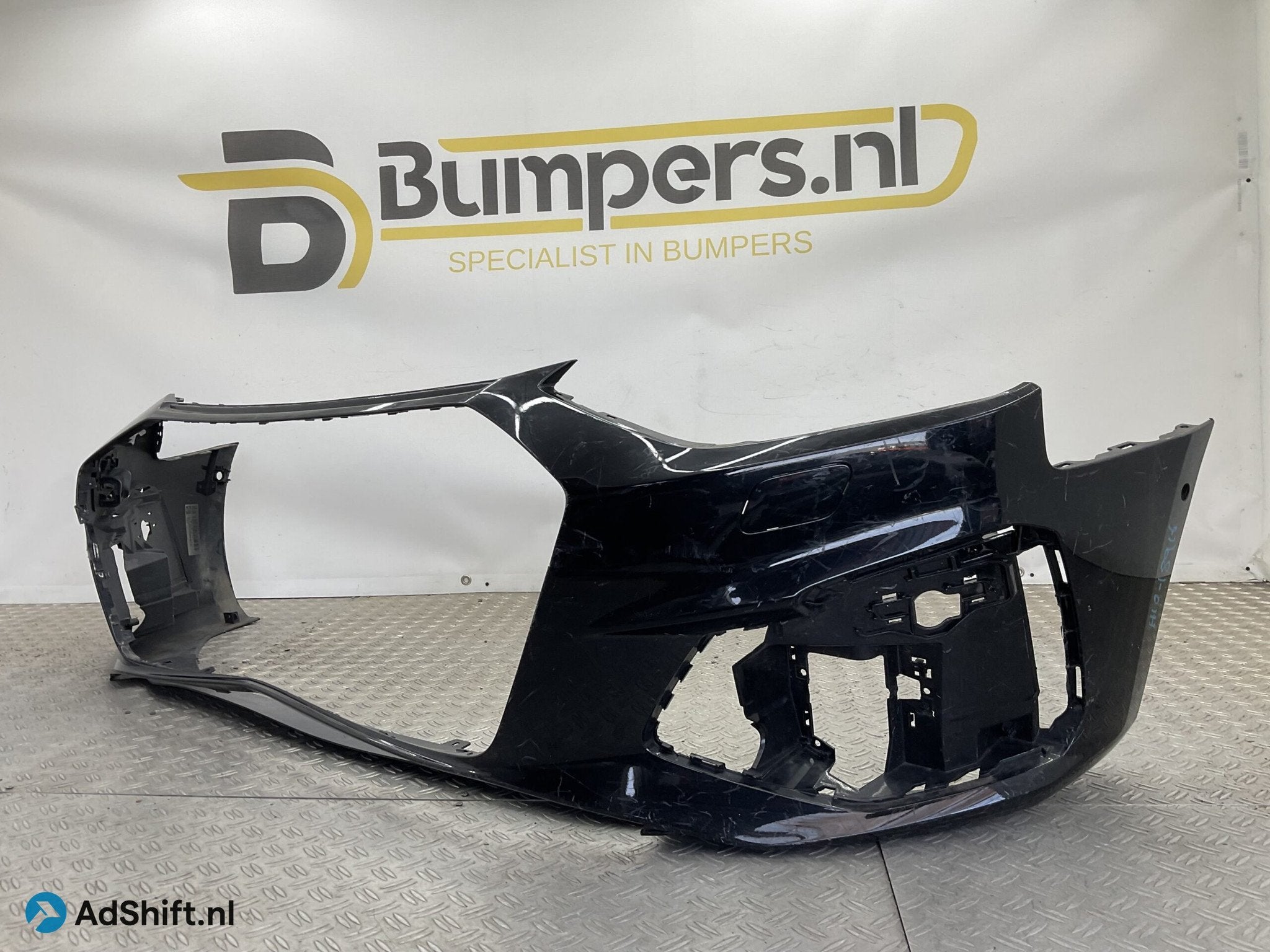 Bumper Audi A4 S-Line SLine Facelift 22-8W0807437AQ Voorbump, Bumper