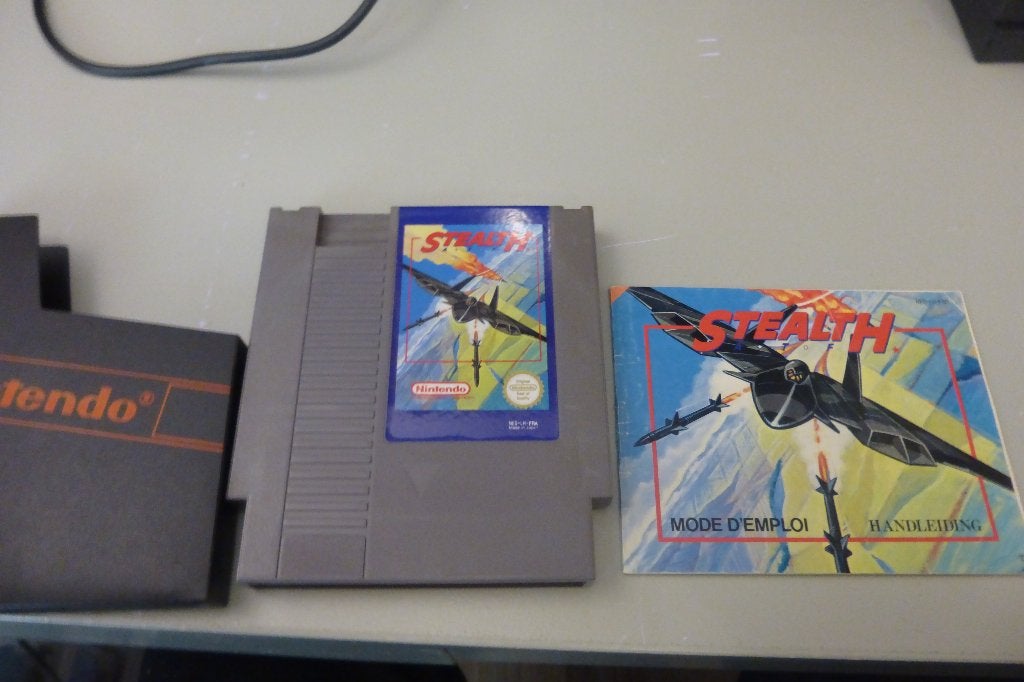 Stealth, Ophalen, Vanaf 18 jaar, Shooter, 1 speler