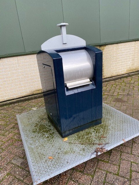 1459. Container / kliko / afvalcontainer / afval, Ophalen, Gebruikt, 40 liter of meer, Metaal