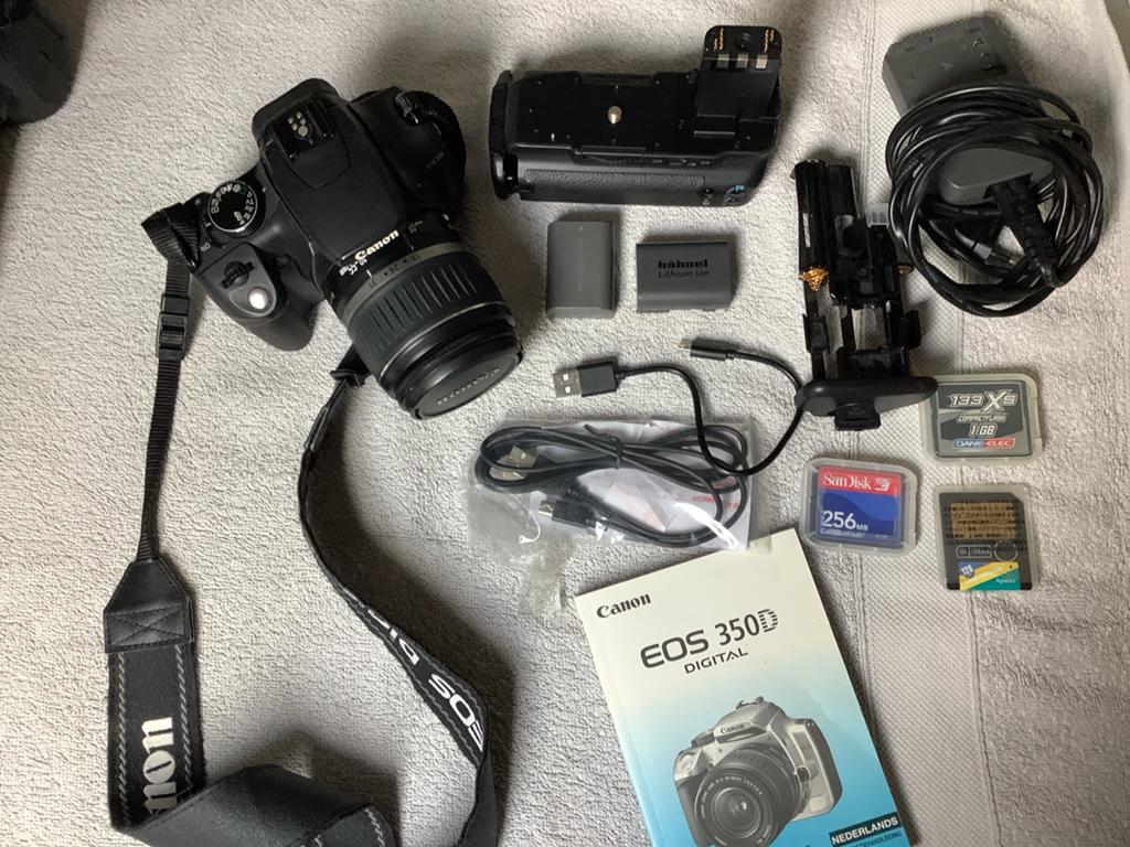 Canon EOS 350D Digitale Spiegelreflexcamera met Accessoires, Audio, Tv en Foto, Fotocamera's Digitaal, Gebruikt, Spiegelreflex