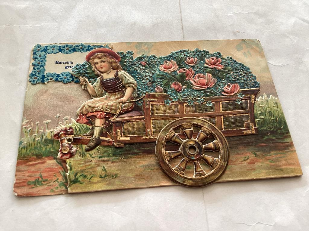 Antieke Ansichtkaart: Meisje met Bloemenkar (1900-1920), Ophalen of Verzenden, Voor 1920, Gelopen