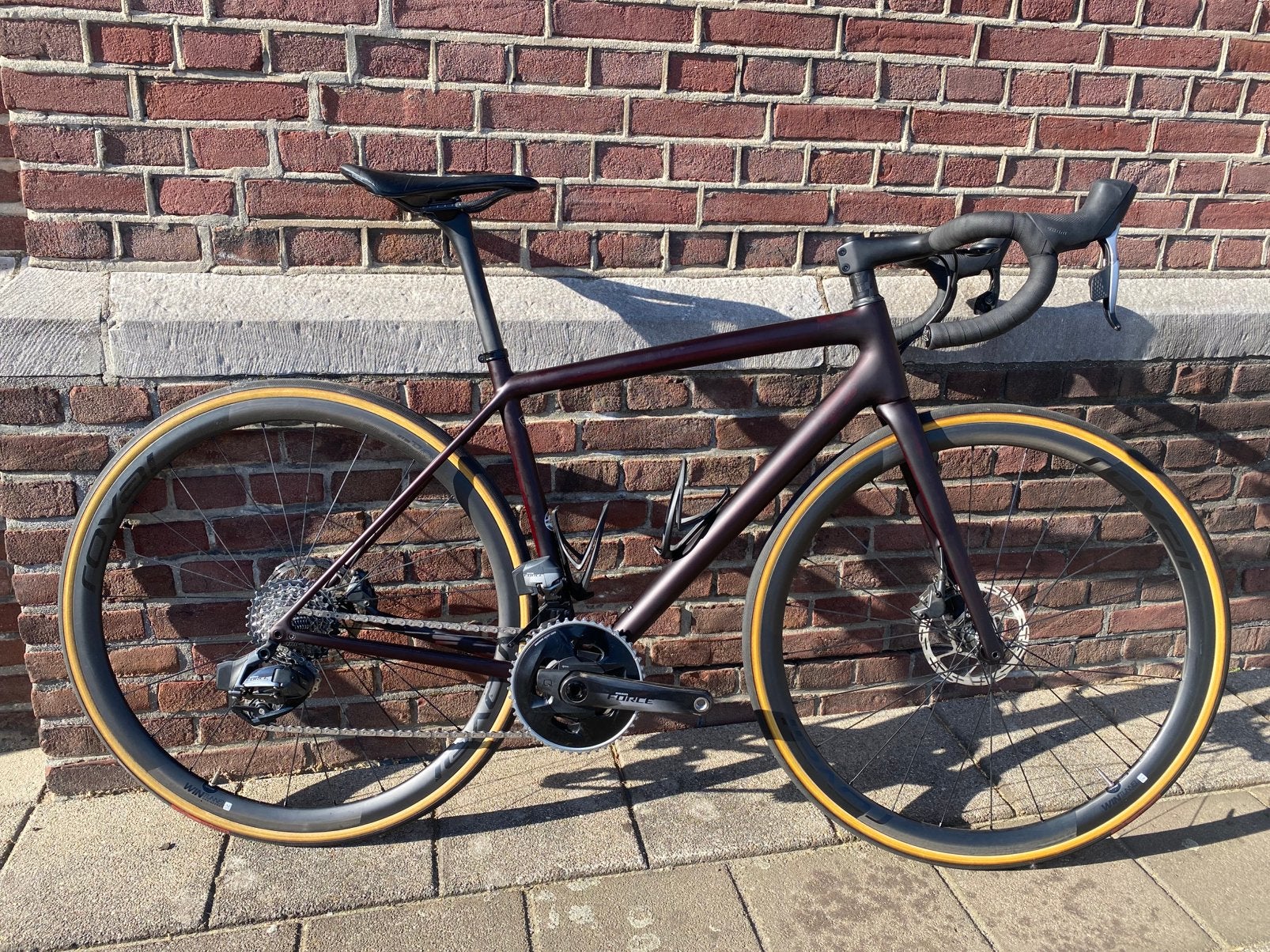 Specialized aethos pro racefiets sram force axs roval, Ophalen