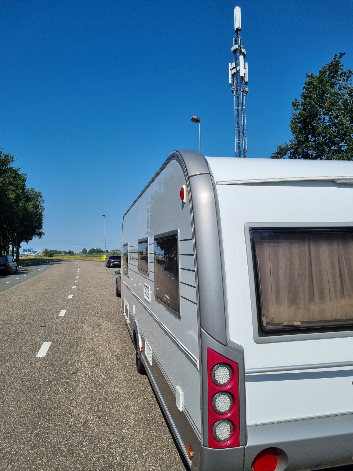 Foto 2 van Tabbert puccini 560TD bj,15 als nieuw BOMVOL ACCESSOIRES