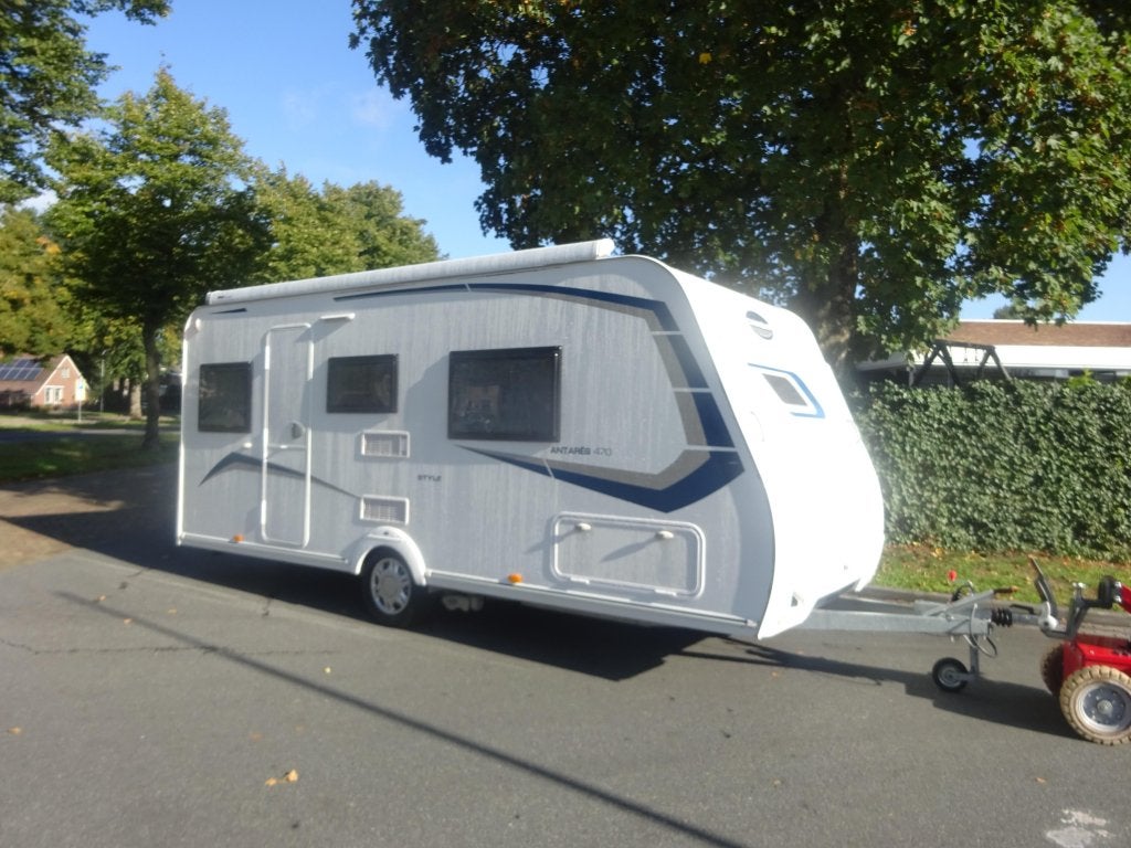 Foto 4 van Caravelair Antares 470 Met Mover en Luifel