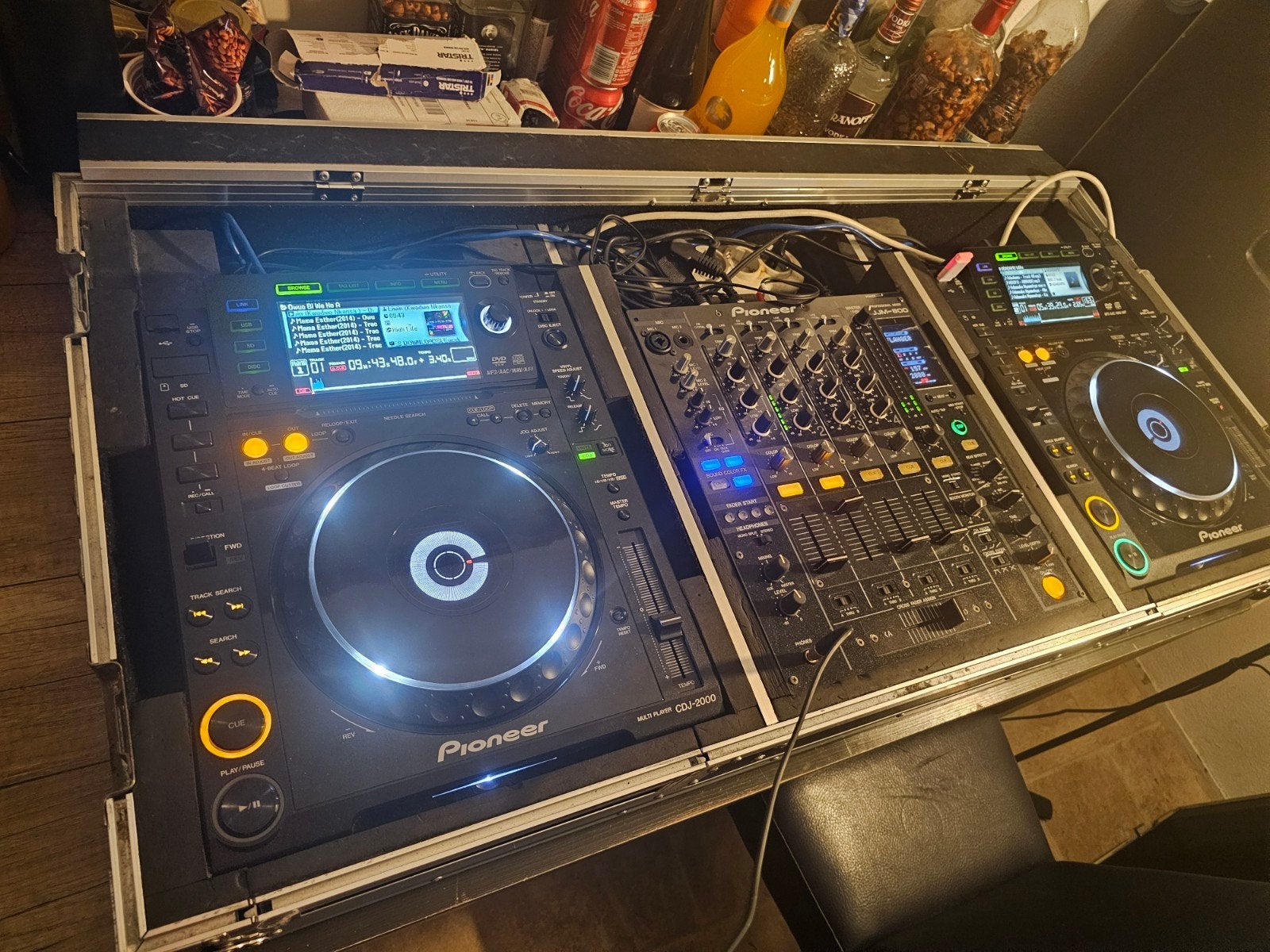 Pioneer DJ-set met CDJ-2000 en DJM-800 in flightcase, Muziek en Instrumenten, Ophalen of Verzenden