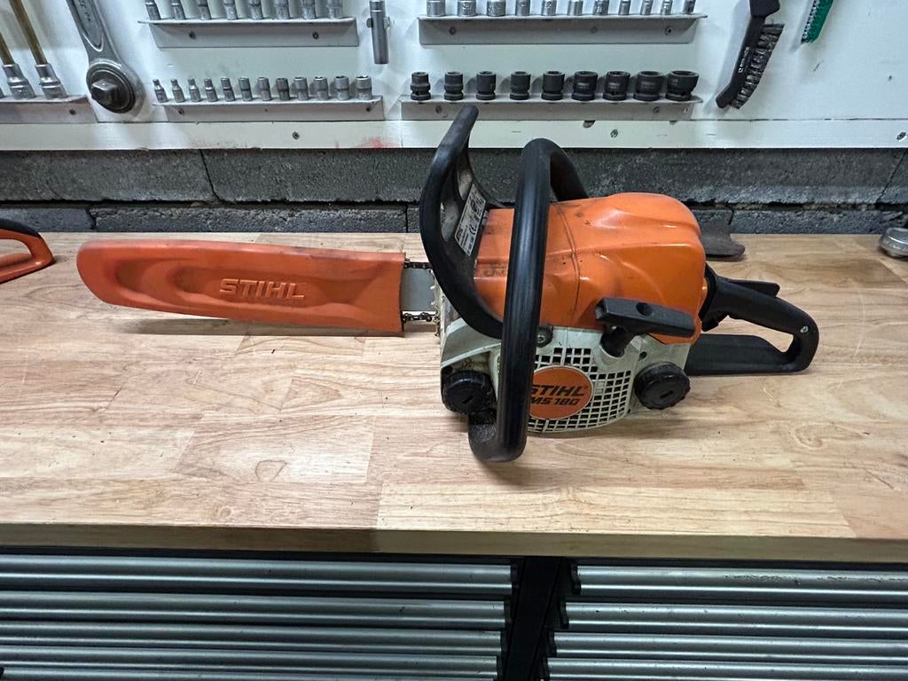 2x stihl ms180 tekoop, Ophalen of Verzenden, Gebruikt