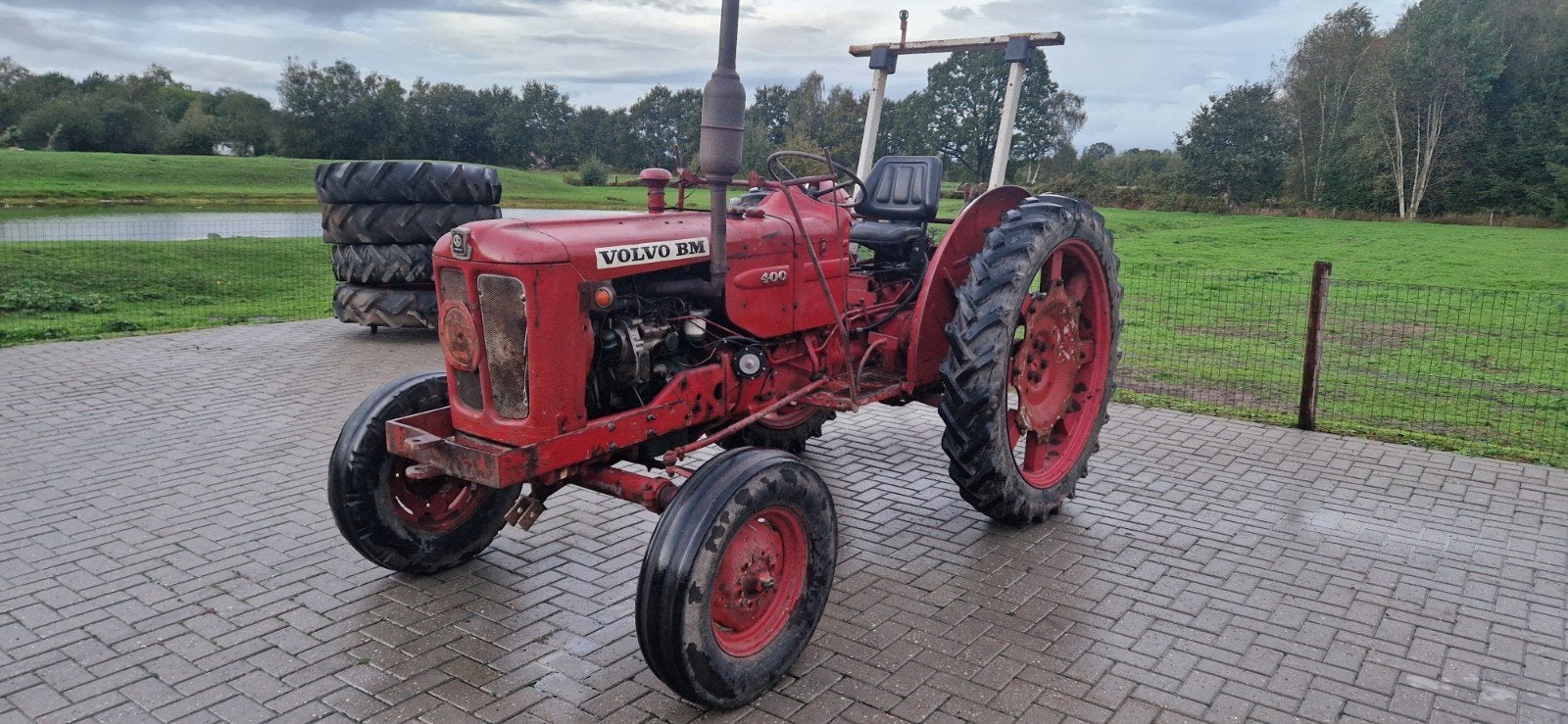 Tractor Volvo BM 400 met kenteken., Ophalen, Gebruikt, Tot 80 Pk, Tot 2500