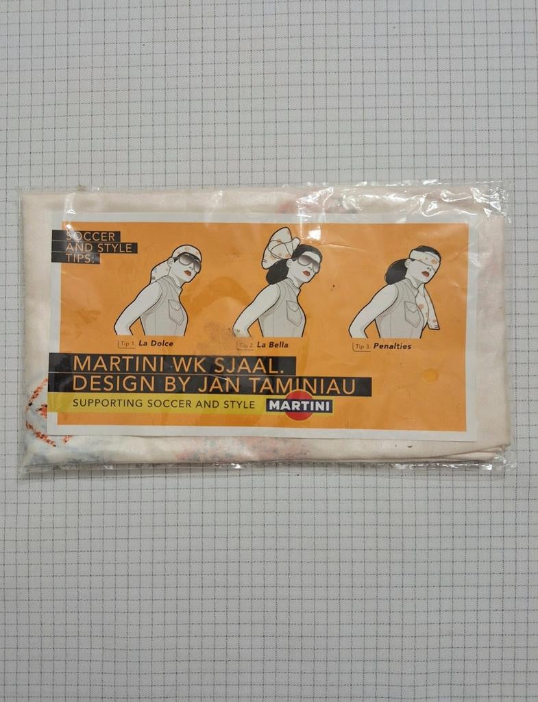 Jan Taminiau Martini WK zijden sjaal - Nieuw in verpakking, Kleding | Dames, Jan Taminiau, Verzenden, Maat 46/48 (XL) of groter