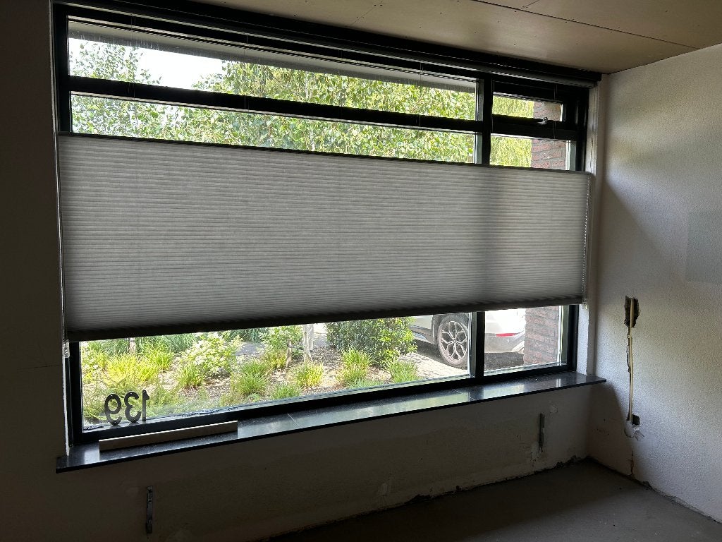 Luxaflex Plisse Duettes Top Down Bottum Up, Ophalen, Inclusief montageonderdelen, 306 cm, Zo goed als nieuw