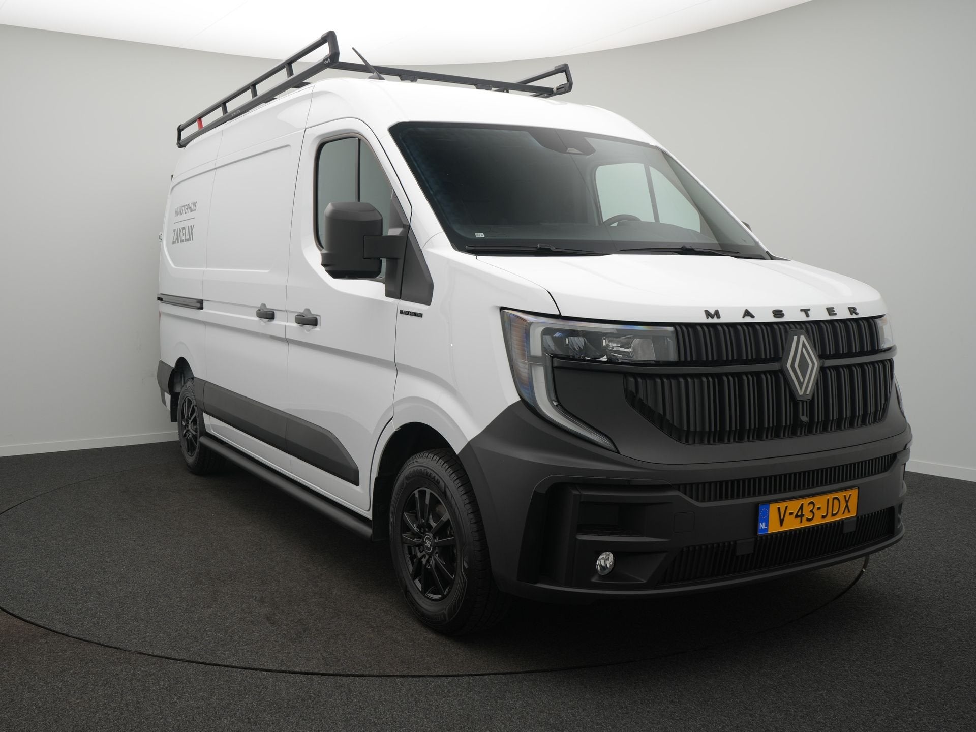 Renault Master T35 2.0 dCi 130 L2H2 Advance - Black Edition, Stof, Gebruikt, 4 cilinders, Renault