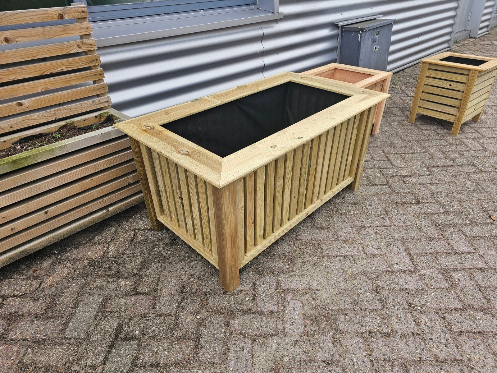 Massieve plantenbak, Ophalen, Nieuw, Home Friesland, Info@homefriesland.nl