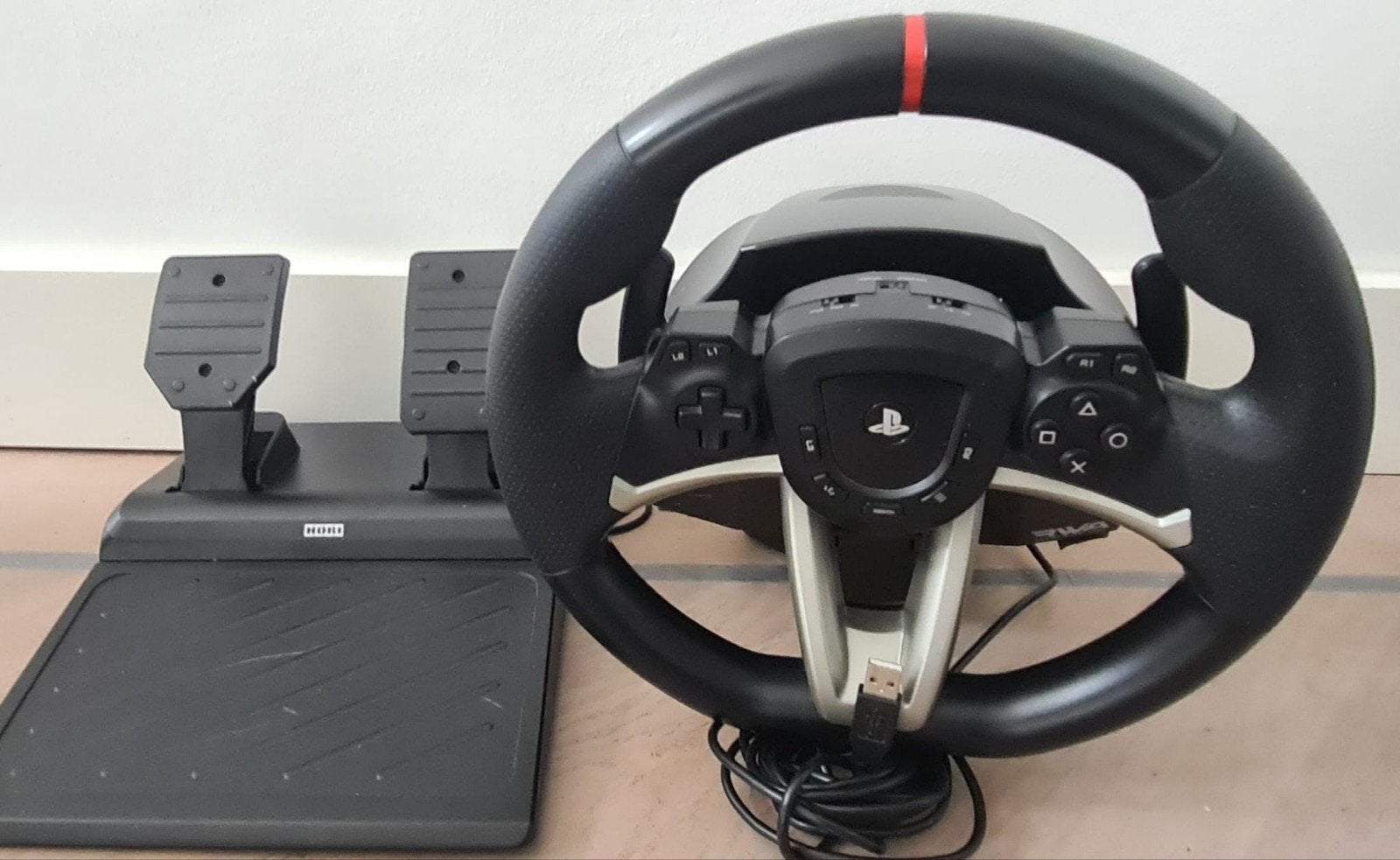 Hori Apex Racestuur en pedalen voor PS5/PS4/pc, Racestuur, Gebruikt, Hori, PlayStation