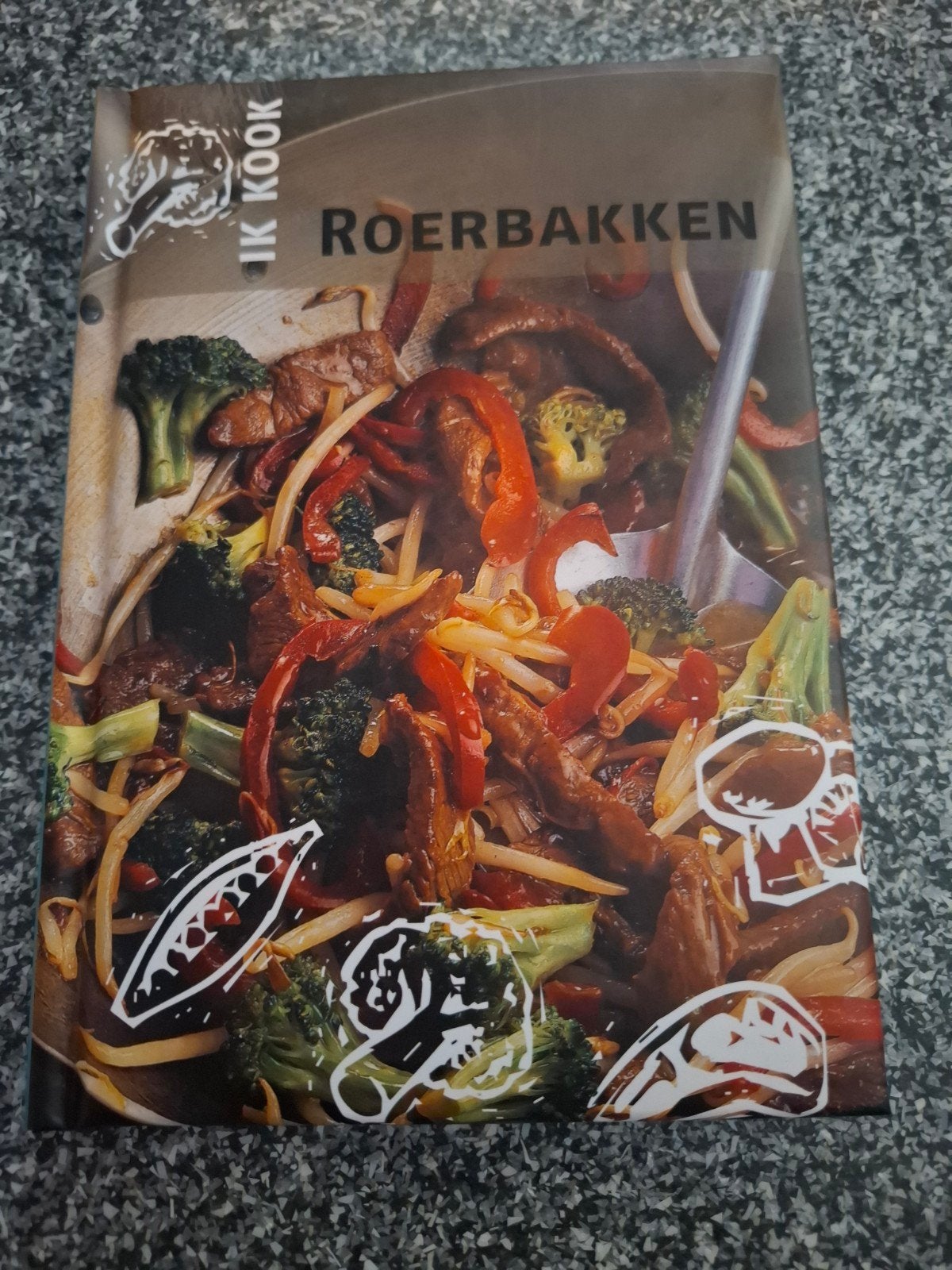 Ik Kook Roerbakken kookboek - Aziatische gerechten, Hoofdgerechten, Azië en Oosters, Ophalen of Verzenden, Zo goed als nieuw