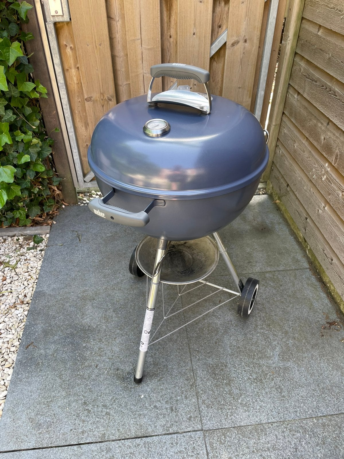 Weber Original Kettle met accessoires, Ophalen, Zo goed als nieuw, Met accessoires