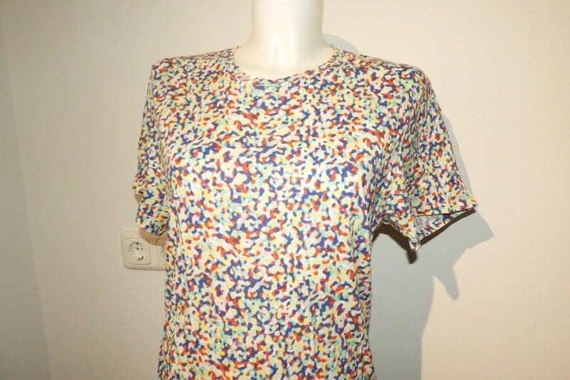 Sandro leuk shirt kleurrijk soort confetti print apart 36/38, Sandro, Zo goed als nieuw, Korte mouw, Maat 36 (S)