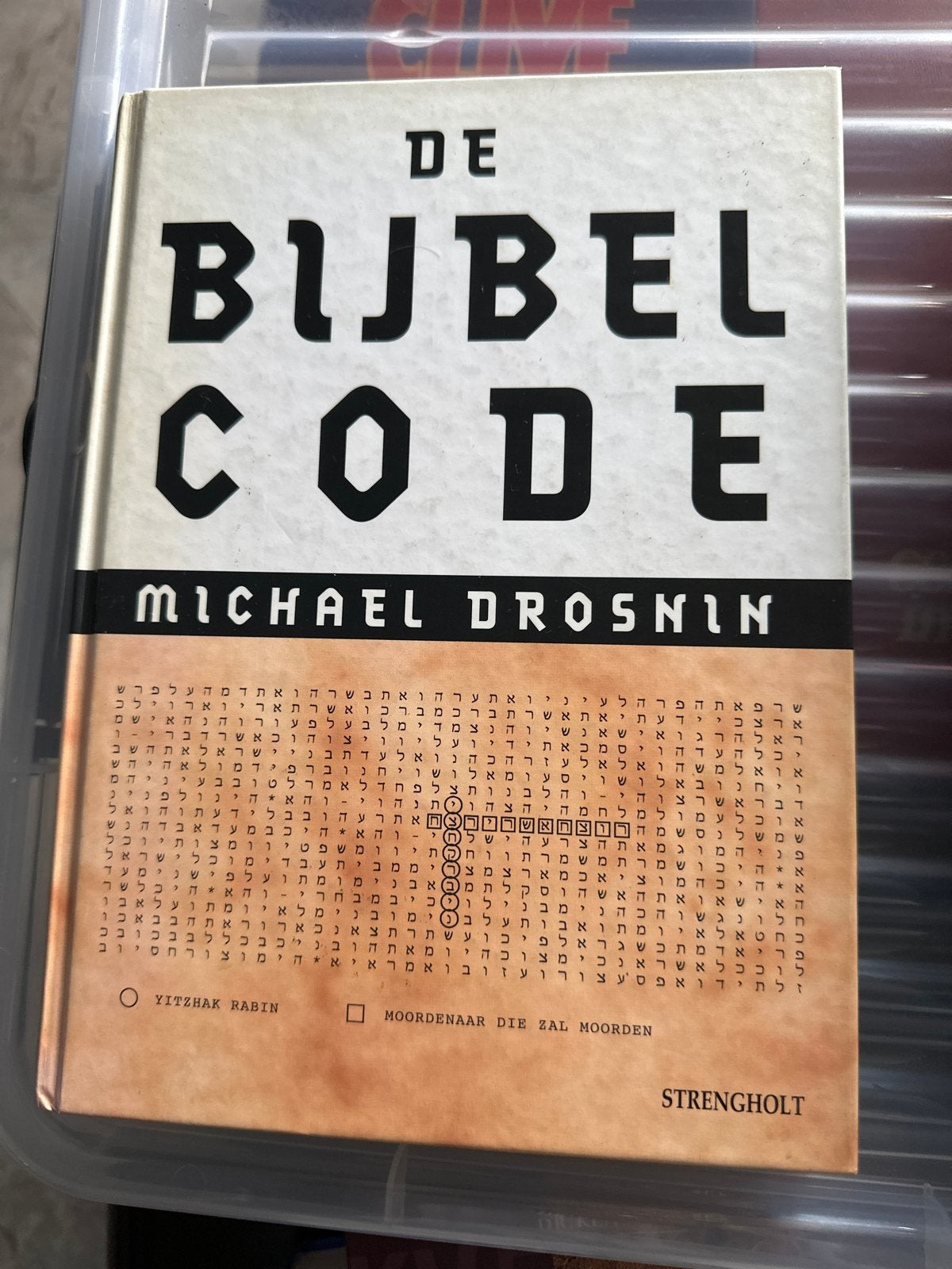 De Bijbelcode - Michael Drosnin (Strengholt), Ophalen of Verzenden, Gelezen, Christendom | Protestants
