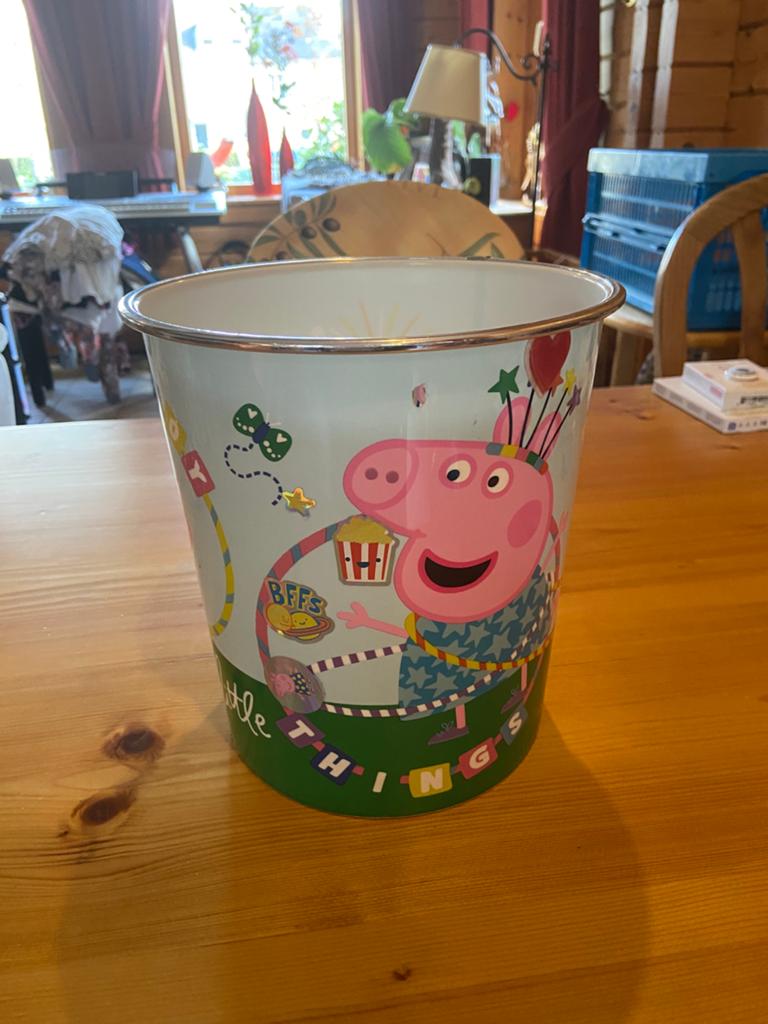 Peppa pig afvalbak prullenbak varken, Huis en Inrichting, Woonaccessoires | Prullenbakken, 40 liter of meer, Ophalen of Verzenden