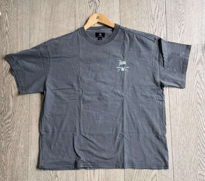 Patta X Erykah Badu 4 Leaf Clover T shirt M, Ophalen of Verzenden, Zo goed als nieuw, Maat 48/50 (M), Grijs