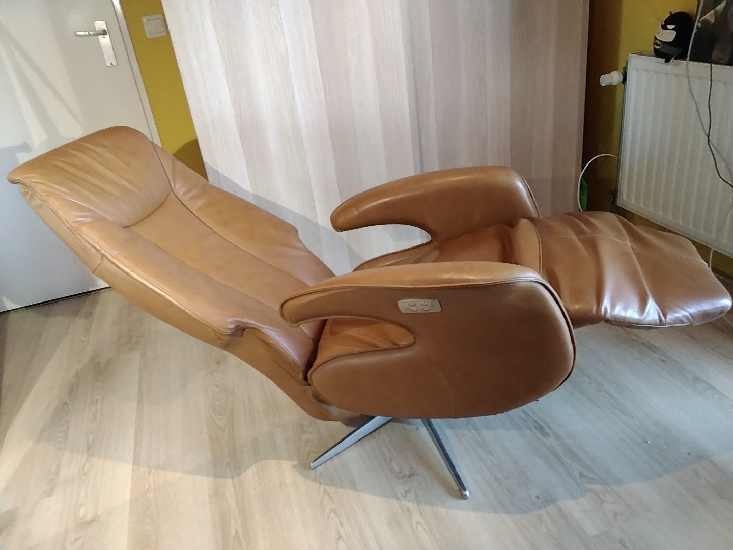 Comfortabele relaxfauteuil van bruin leer, Ophalen, Gebruikt, Bruin, Leer