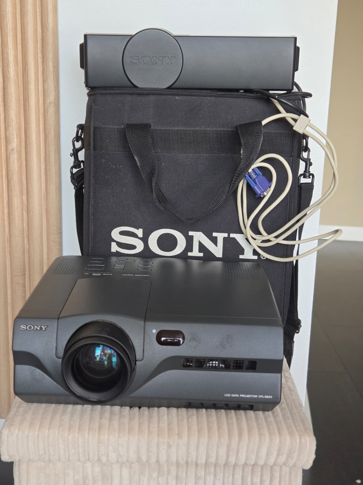 Sony Beamer VPL - S600E, Ophalen of Verzenden, Sony, Overige resoluties, Gebruikt