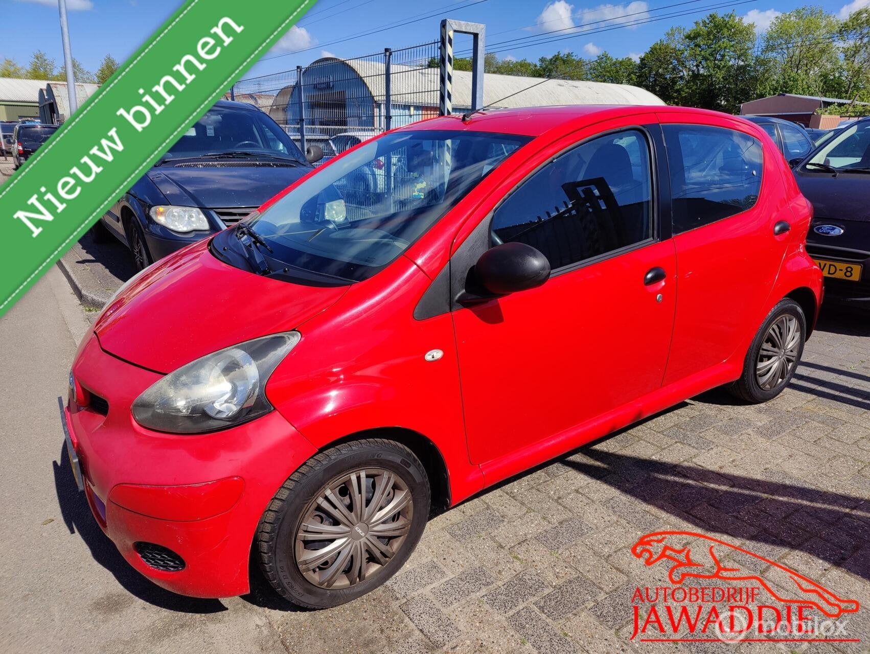 Toyota Aygo 1.0-12V Access, NW APK tot 04-07-2027, Voorwielaandrijving, Gebruikt, 4 stoelen, 68 pk