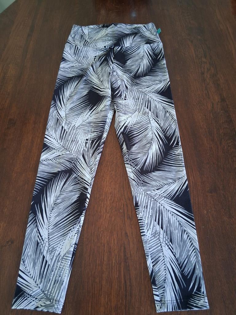 Liquido yoga/sportlegging maat M/38, Maat 38/40 (M), Zwart, Ophalen of Verzenden, Fitness of Aerobics