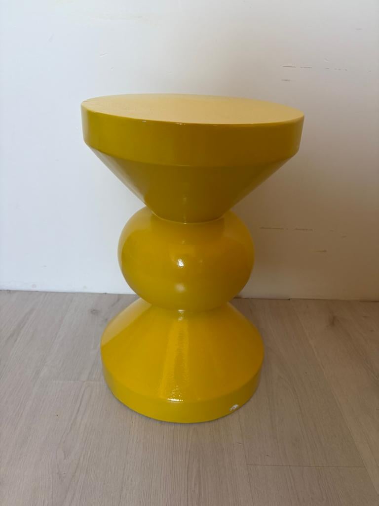 Gele bijzettafel, Minder dan 55 cm, Gebruikt, Rond, Ophalen