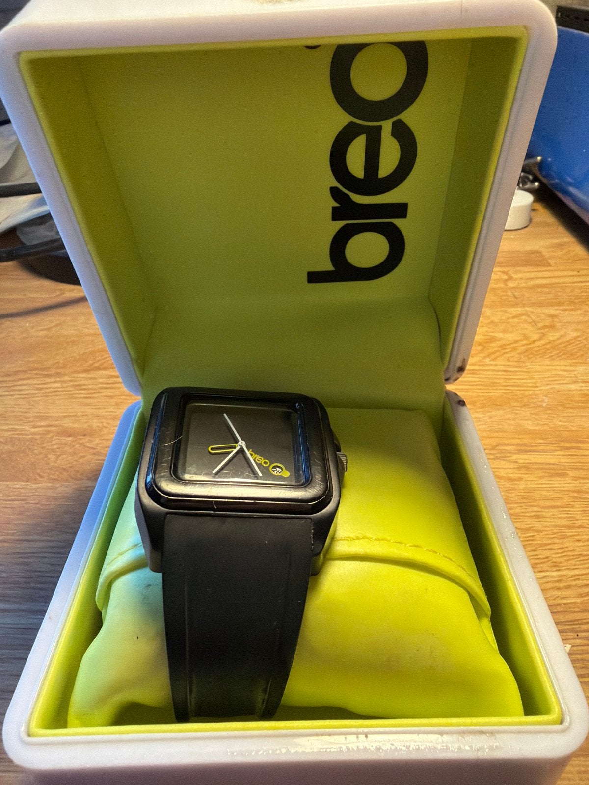 Breo horloge met originele doos, Overige merken, Kunststof, Gebruikt, Polshorloge
