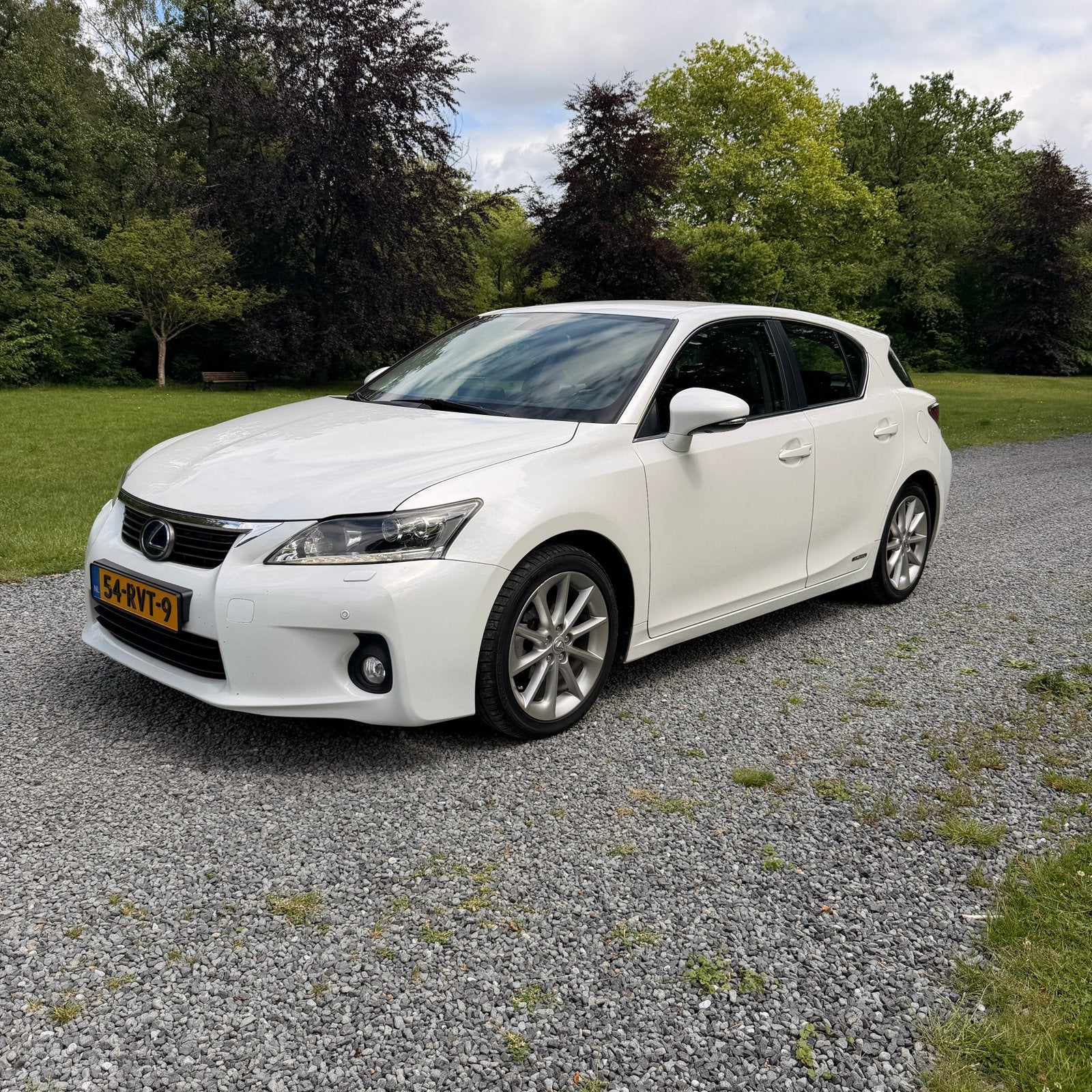 Gezocht: Lexus CT 200h Luxury | Directe inkoop | Beste prijs, Bedrijf, Te koop
