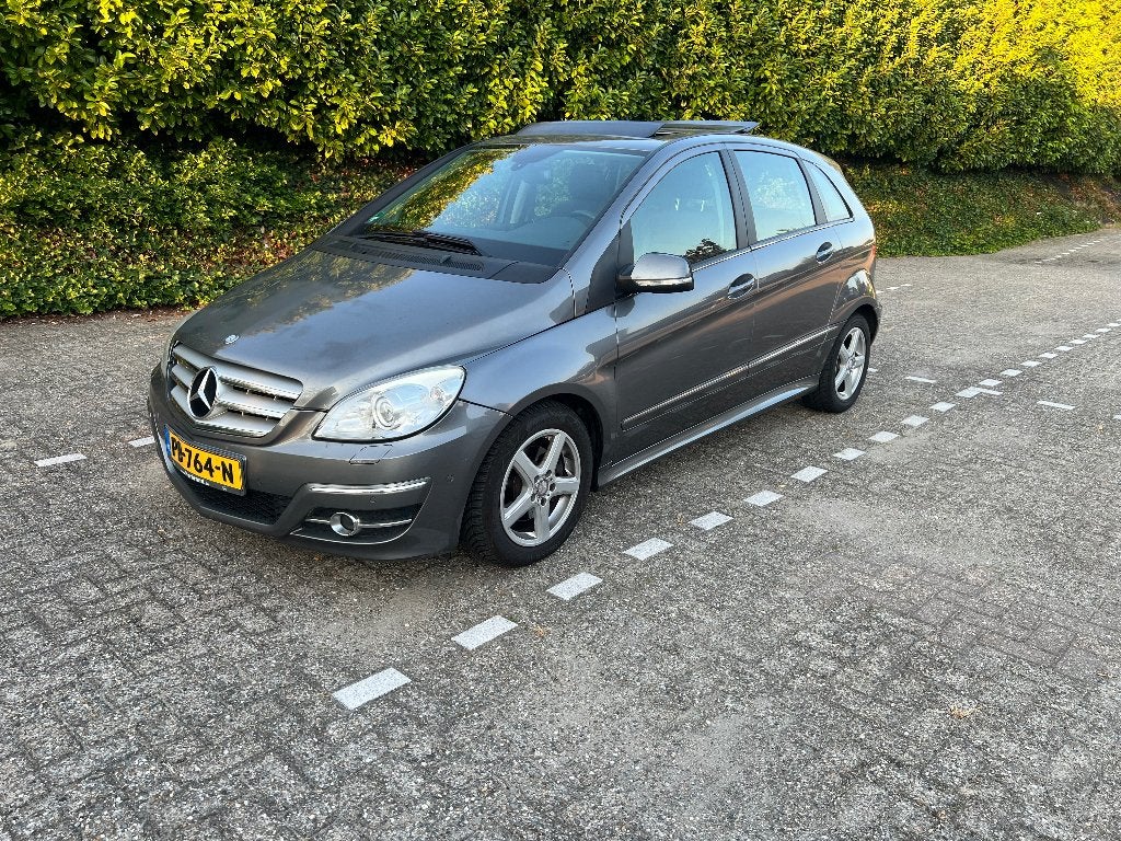 Mercedes-Benz B-Klasse 2.0 CDI B200 5DRS CVT 2011 Grijs, Auto's, Euro 5, 4 cilinders, 715 kg, Leder