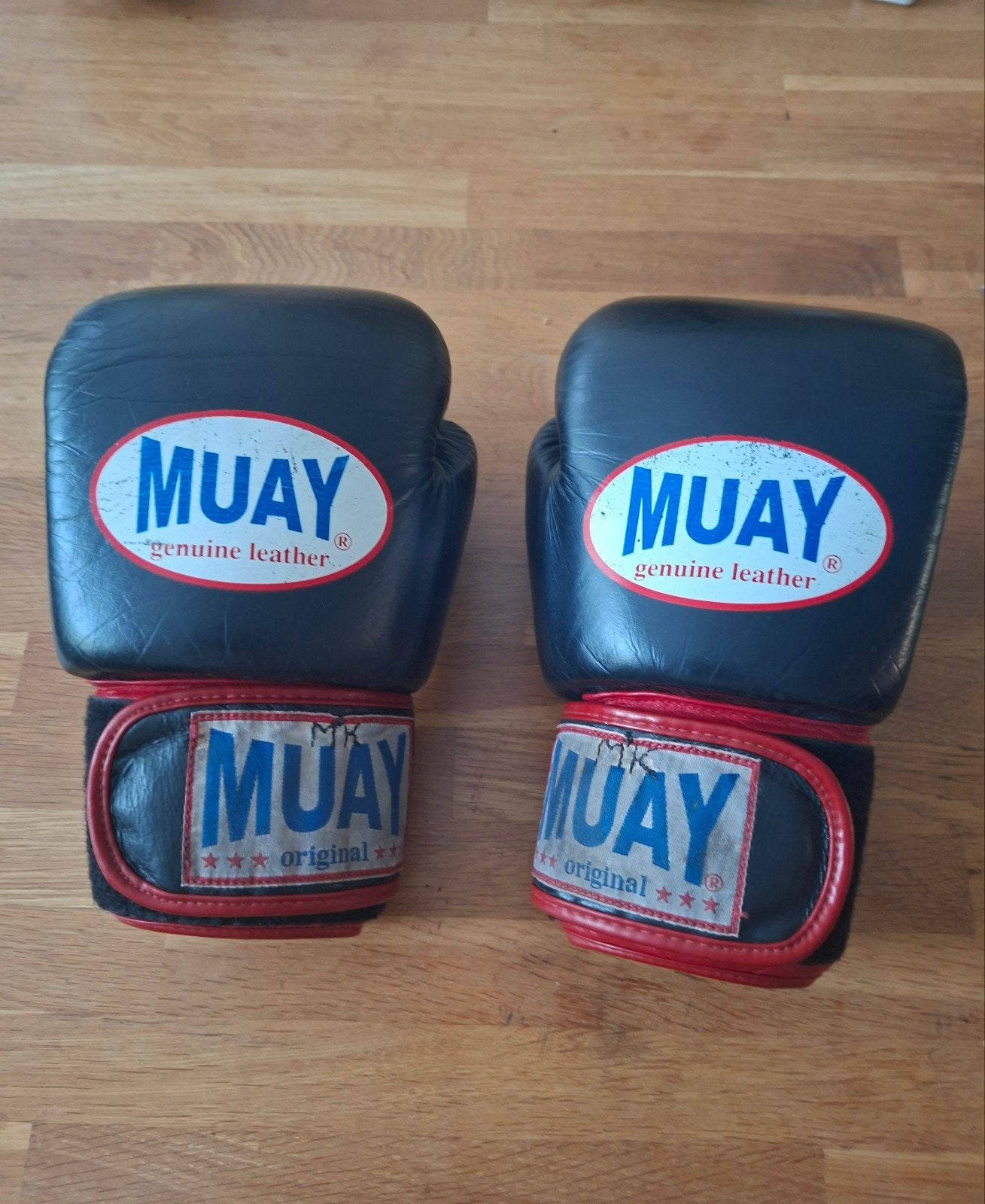 Muay bokshandschoenen - 12 oz, Ophalen of Verzenden, Gebruikt, Bokshandschoenen