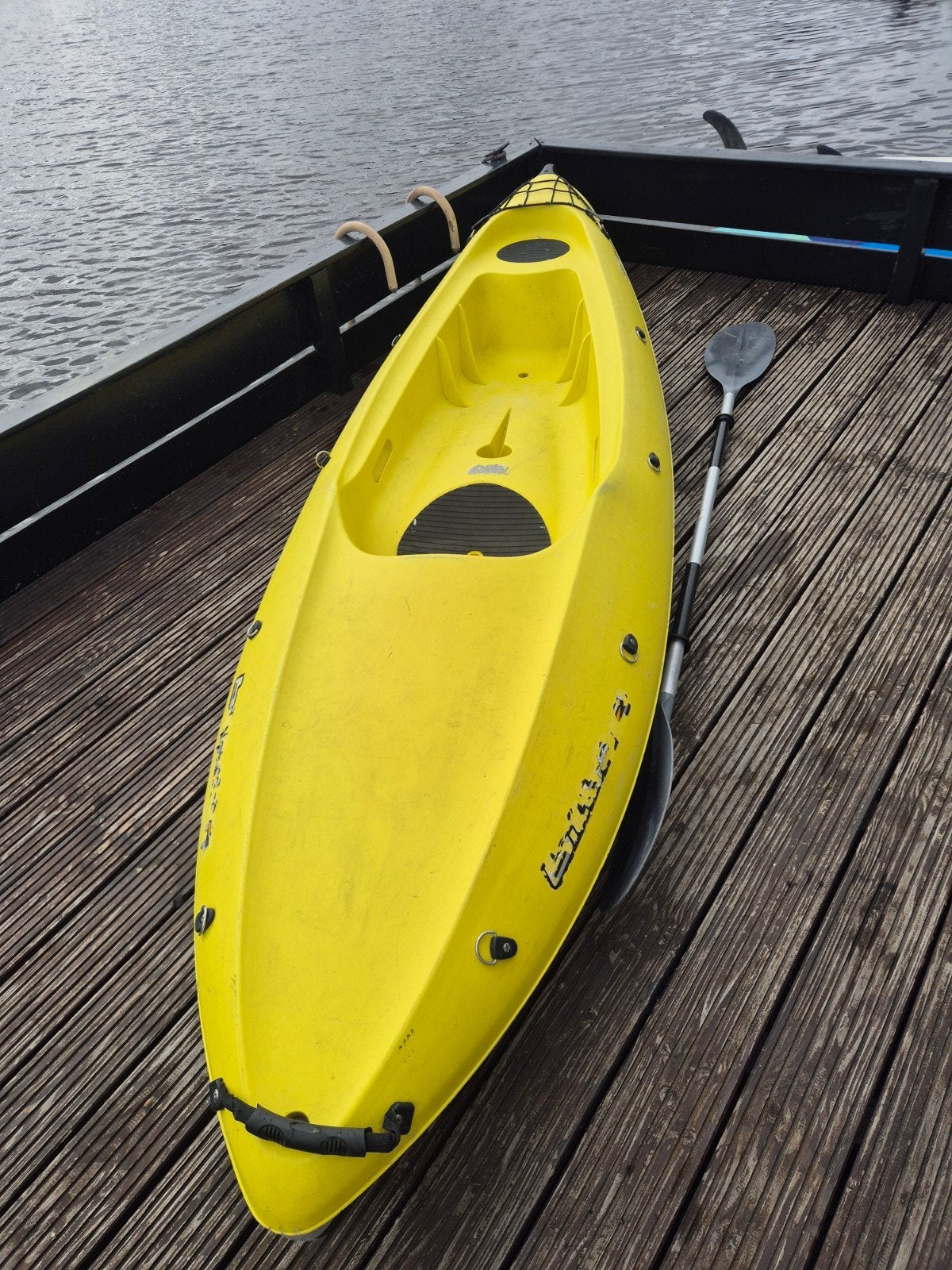 BIC Sport Kayak - Geel, inclusief peddel, Watersport en Boten, Ophalen, Gebruikt, 1-persoons