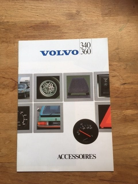 Volvo 340 360 Accessoires brochure  1983   NL, Gelezen, Volvo, Volvo Cars, Ophalen of Verzenden